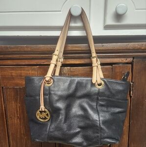 Michael Kors Black Pebbled Leather Shoulder Bag Purse